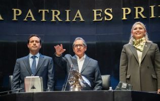 Asume Higinio Martínez presidencia del Senado; reafirma pacto con Edomex