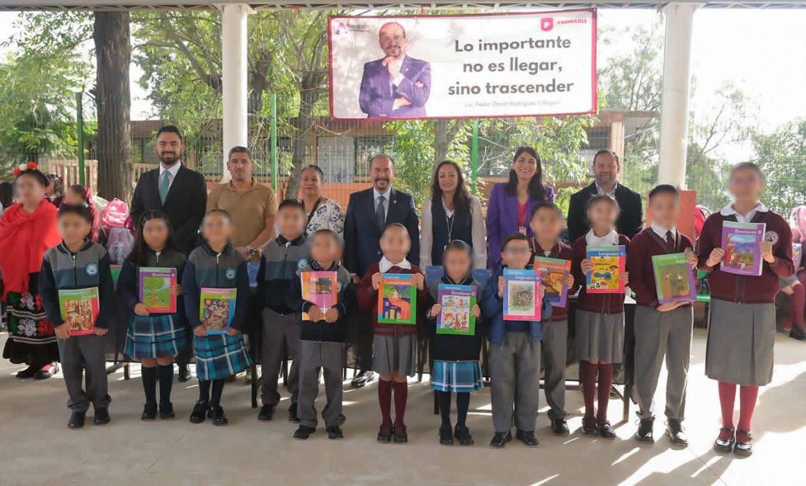 Beneficia Atizapán a 60 mil estudiantes con 218 mdp para sus escuelas