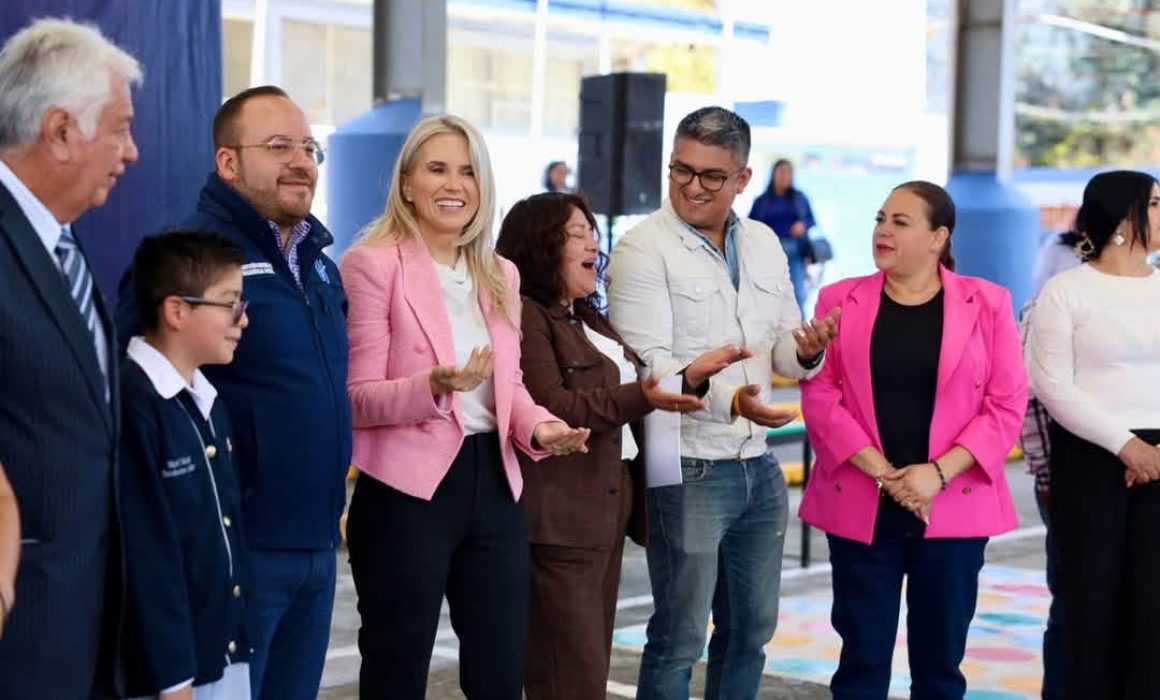 Beneficia Huixquilucan a 550 alumnos con 2 escuelas rehabilitadas