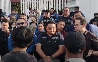 Bloquean alumnos del Tecnológico carretera en Chalco, piden seguridad