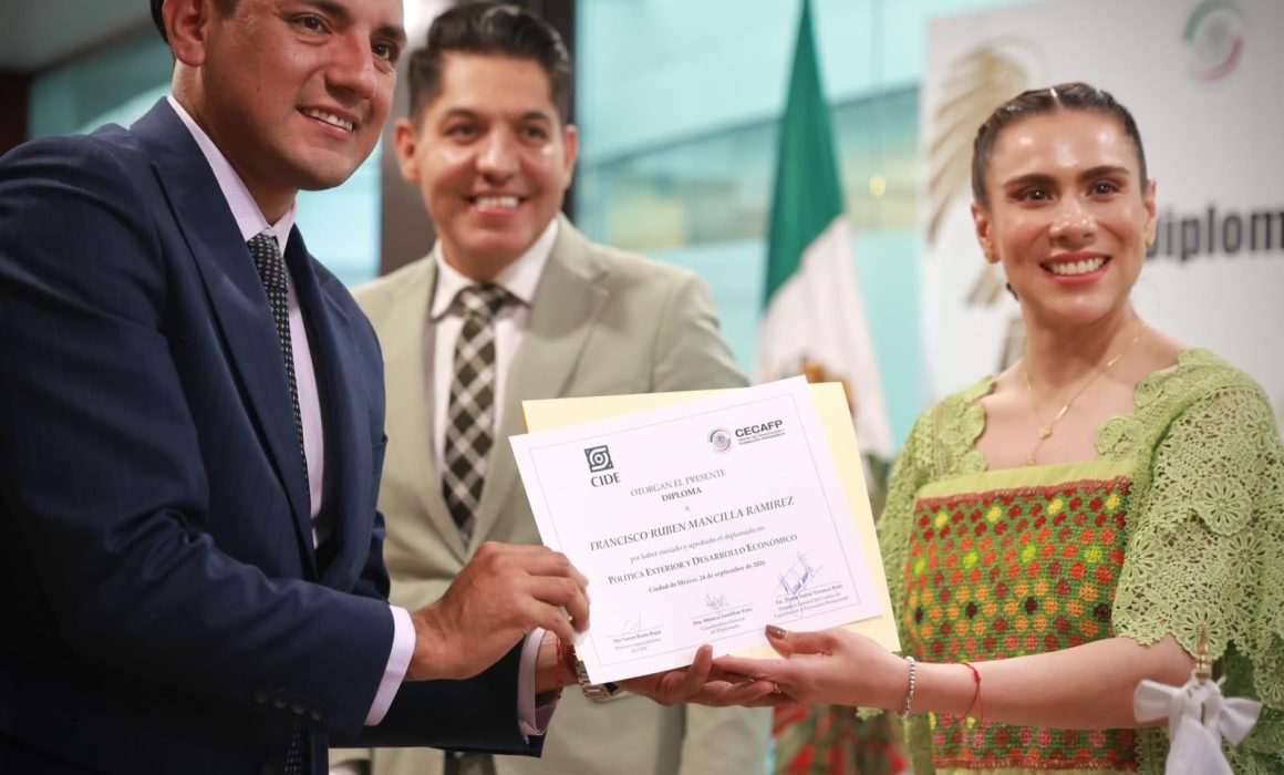 Brilla Rubén Mancilla en el Senado con visión de futuro y servicio