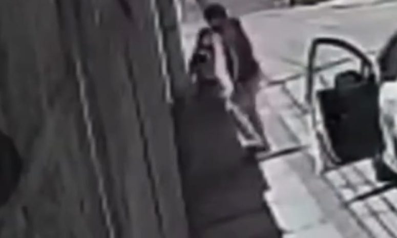 Buscan a sujeto que bajó de un auto para hacer tocamientos a una menor