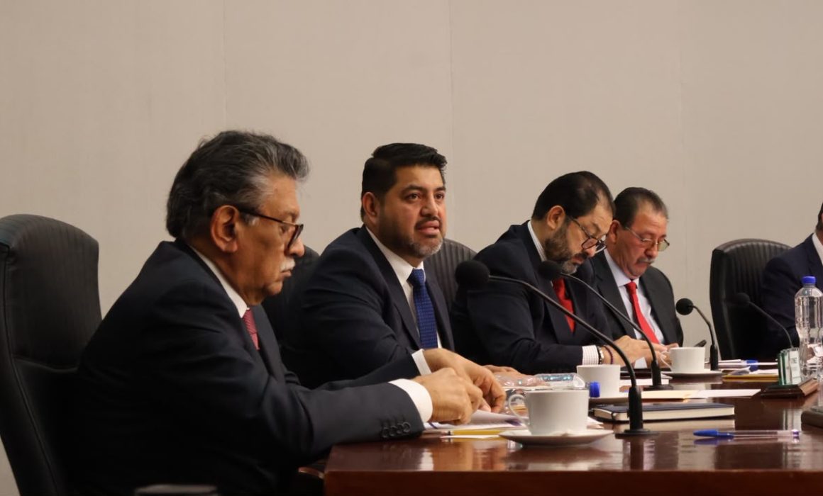 Buscan nuevas fuerzas romper el dominio político en el Edomex