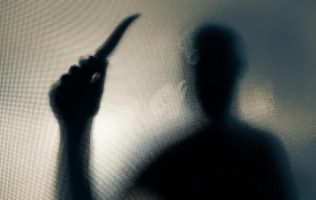 Cae menor de 17 años por asalto violento en Tlalnepantla