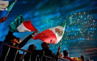 Celebra Atizapán el Grito con Los Primos de Durango, AK7 y gran fiesta