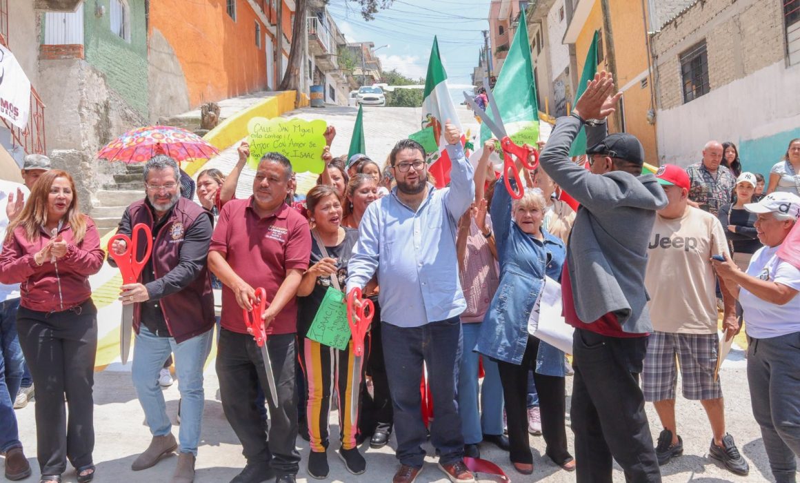 Celebran 664 vecinos de Naucalpan transformación de su comunidad