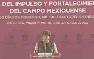 Cumple Delfina Gómez entrega de mil 100 tractores al campo mexiquense
