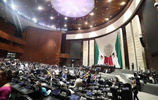 Dedica Cámara de Diputados minuto de silencio a joven de Izcalli