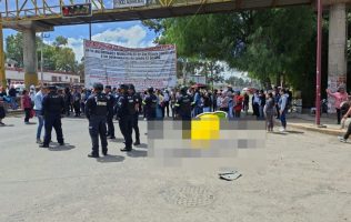 Denuncian ejidatarios represión de autoridades; cierran la Méx-Texcoco