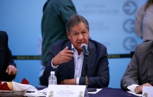 Descarta Higinio Martínez meter las manos rumbo al 2027; amarra Texcoco
