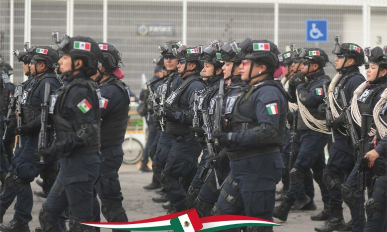 Ofrecen 23 mil pesos para cuidar a reos en penales de Edomex