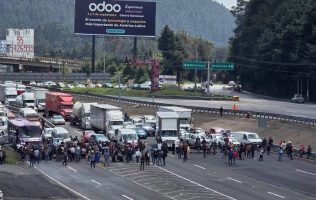 Entran en pleito por tierras y cierran la Méx-Toluca en La Marquesa