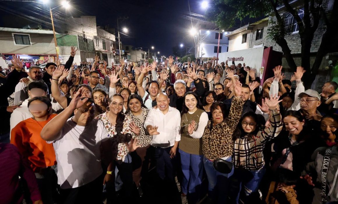 Extiende Tlalnepantla programa de luminarias a más comunidades