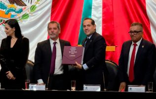 Hacienda prevé crecimiento de hasta 2.5% para 2027