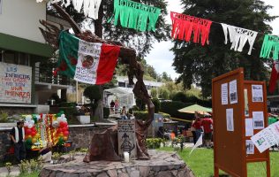 Homenajean en la UAEMéx a Claudia Tacoronte y exigen justicia