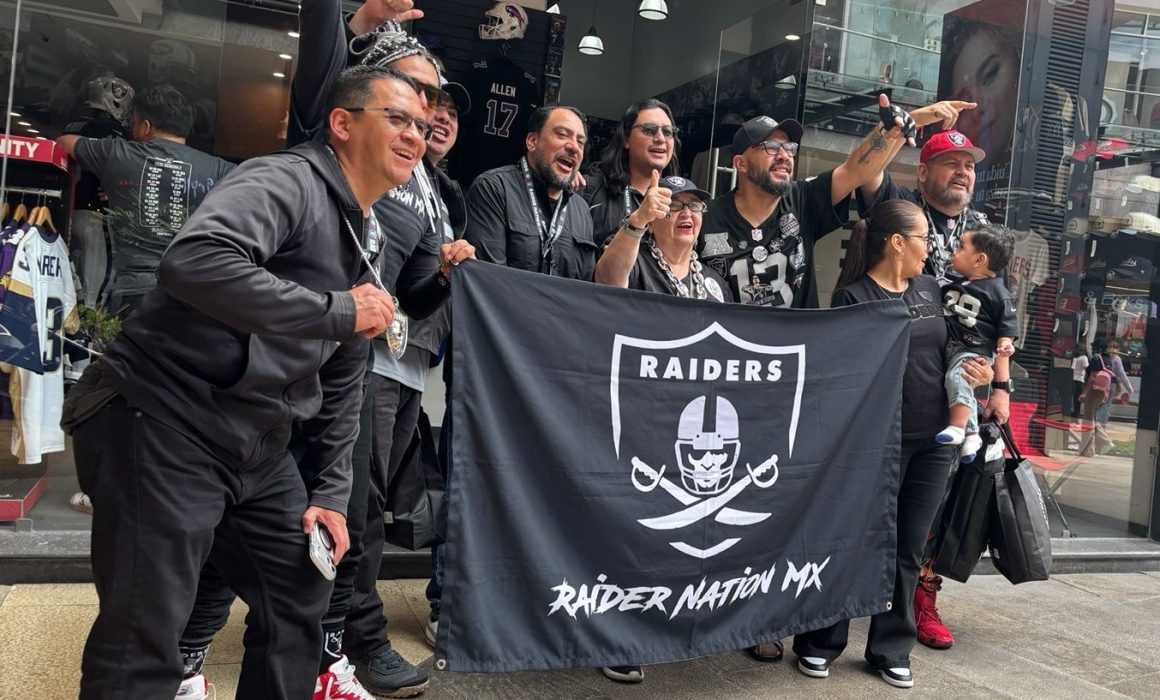 Inauguran Raiders de Las Vegas tienda exclusiva en Tlalnepantla