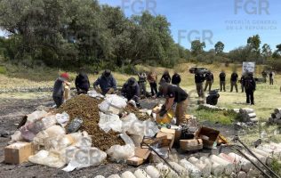 Incinera FGR narcóticos en Teotihuacán como parte de los aseguramientos