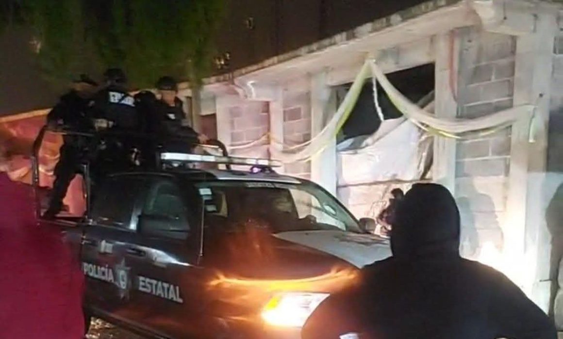 Intentan linchar a hombre señalado de retener a una mujer en Ozumba