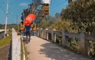 Intervienen autoridades puente volado en carretera La Marquesa-Tenango