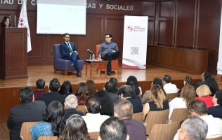 Llaman expertos a usar tecnología para prevenir la corrupción en Edomex