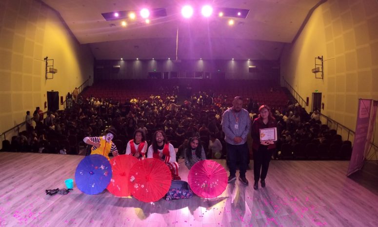 Llevan Edomex y Naucalpan alegría a niños y adultos con teatro