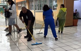 Lluvias inundan instalaciones del IMSS 77 en San Agustín, Ecatepec