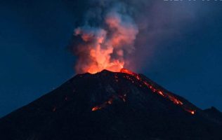 Mantiene Popocatépetl alerta amarilla en Edomex pese a exhalaciones