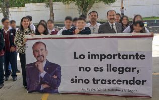 Moderniza Atizapán escuelas con 221 aulas digitales para alumnos