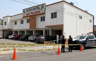 Muere hombre dentro de hotel en Ixtlahuaca; estaba con una menor