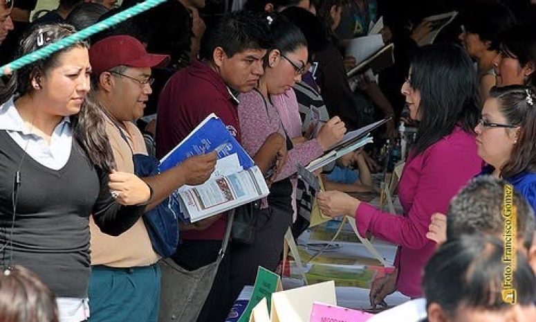 Ofrece Feria del Empleo vacantes para buscadores de trabajo en Metepec