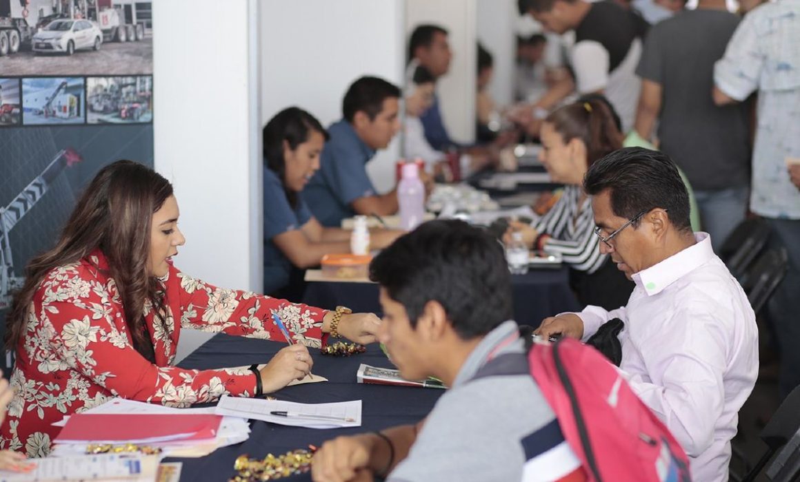 Ofrece Huixquilucan más de mil vacantes en su Feria del Empleo 2026