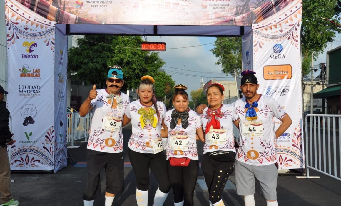 Pone a correr y cantar Mariachi Run-Fest a familias de Tlalnepantla