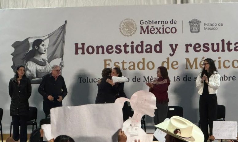 Acoge Delfina Gómez a Sheinbaum para su Informe Regional en Toluca