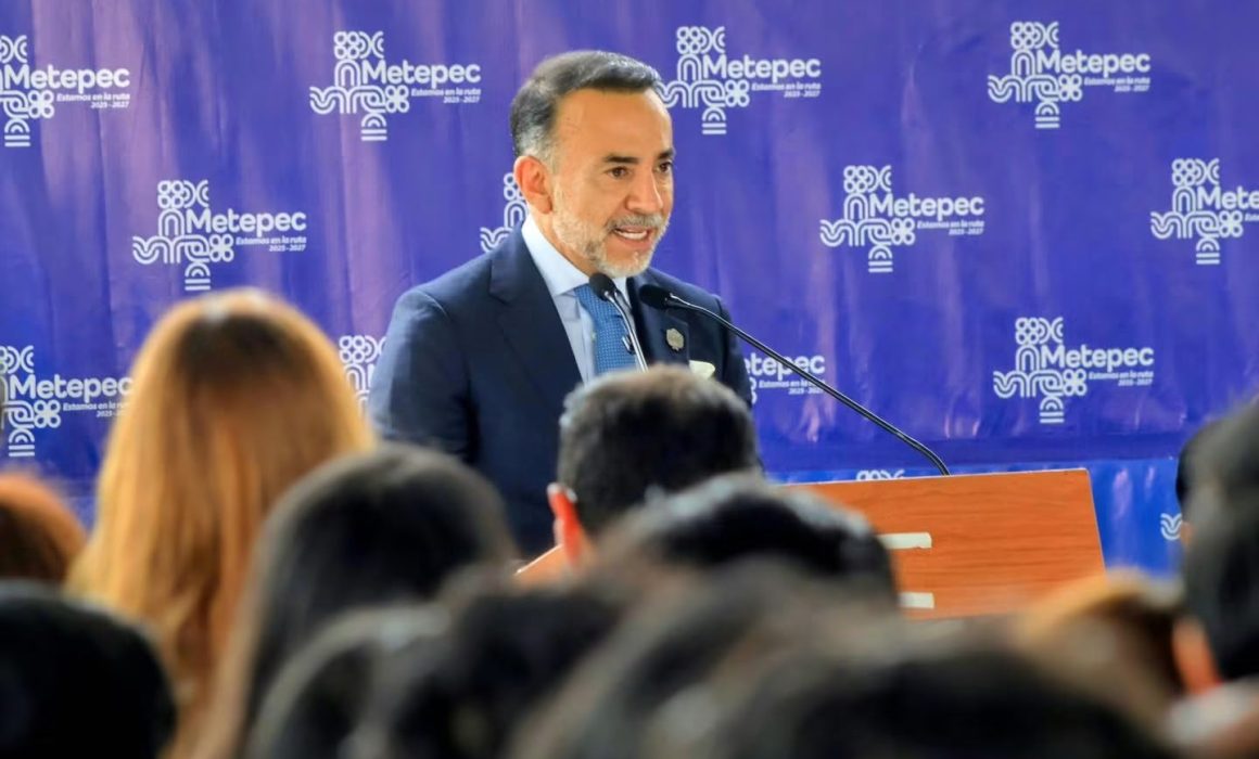 Reconoce Fernando Flores trabajo coordinado con Delfina Gómez en Edomex