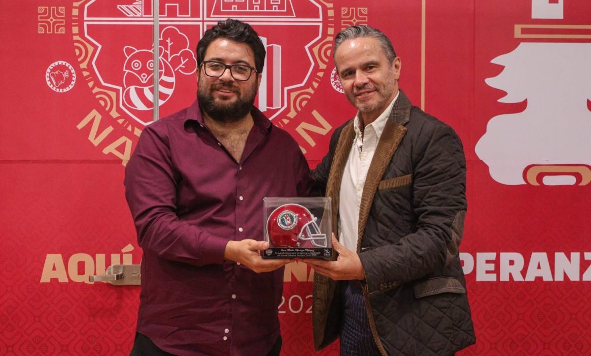 Reconocen leyendas deportivas a Isaac Montoya por impulsar al deporte