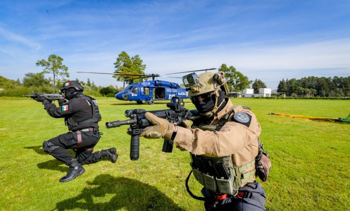 Refuerza SSEM seguridad en el Edomex con vuelos del Black Hawk 1