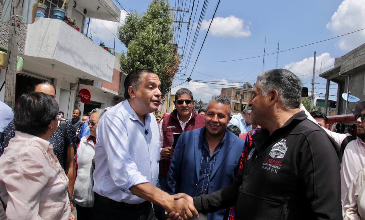 Relegan encuestas a Ricardo Moreno para la reelección en Toluca en 2027