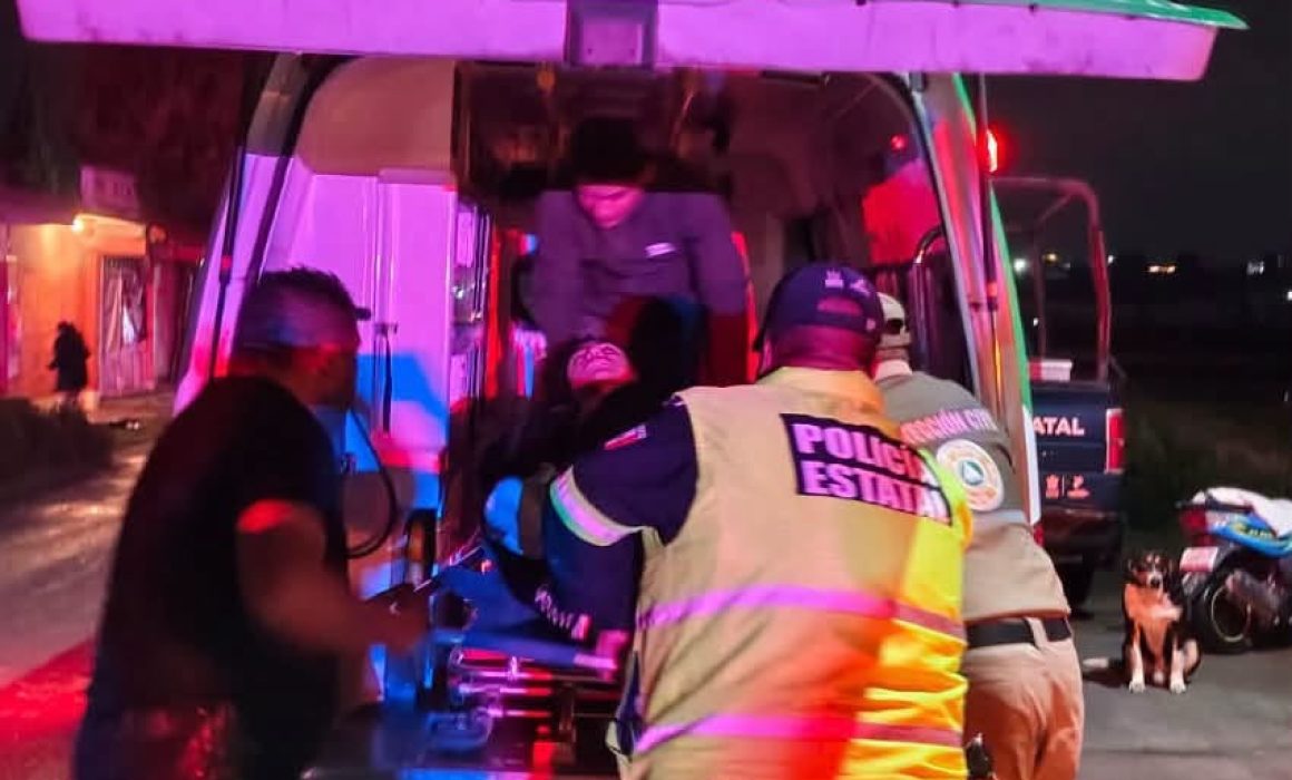 Rescatan a joven atrapado en pozo de 26 metros en Almoloya de Juárez