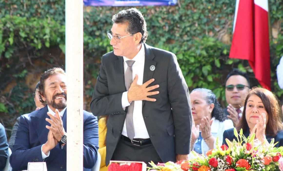 Se desmorona Teoloyucan con Luis Zenteno; regidores abandonan alcaldía