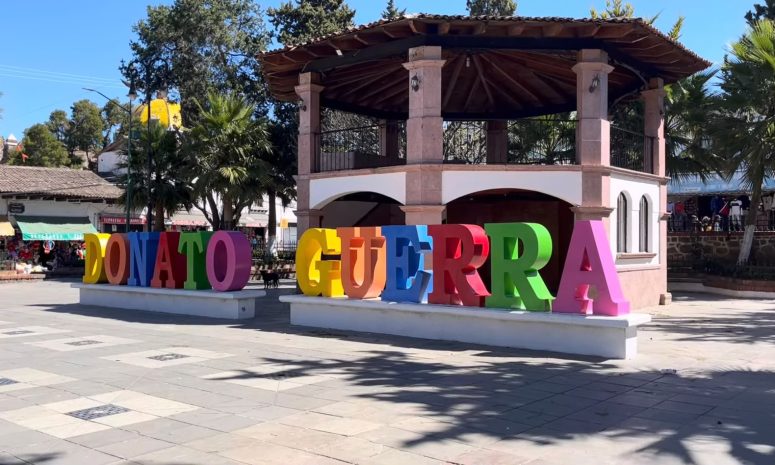 Solicita Carmen Albarrán a la CFE atender apagones en Donato Guerra