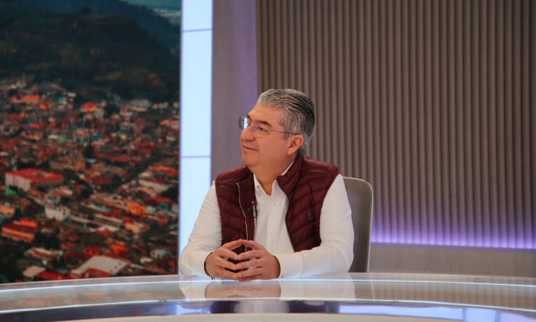 Crece a 69% aprobación de Delfina Gómez: González Romero
