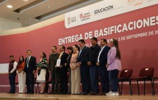 Suma Delfina Gómez 3 mil 874 basificaciones para maestros del Edomex