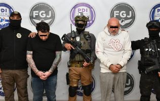 Suman nuevas detenciones en el caso del tecladista Camilo Séptimo