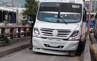 Suspenden servicio en la Línea 4 del Mexibús tras aparatoso choque