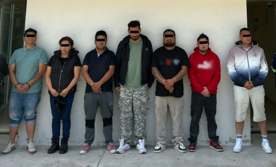 Tunden a golpes 7 personas a un hombre en Valle de Chalco