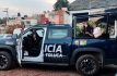 Usan patrulla de Toluca para tomar caguamas