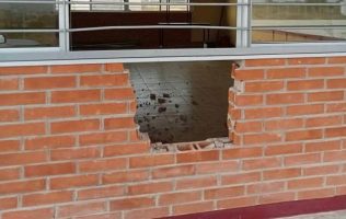 Abrió boquete para robar escuela en Hueypoxtla y terminó sometido