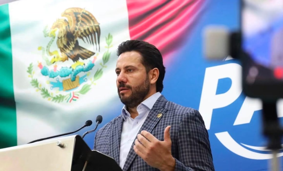 Acerca Anuar Azar educación, deporte y autoempleo a familias de Atizapán