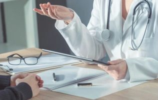 Acerca Atizapán mastografías y atención médica durante Octubre Rosa