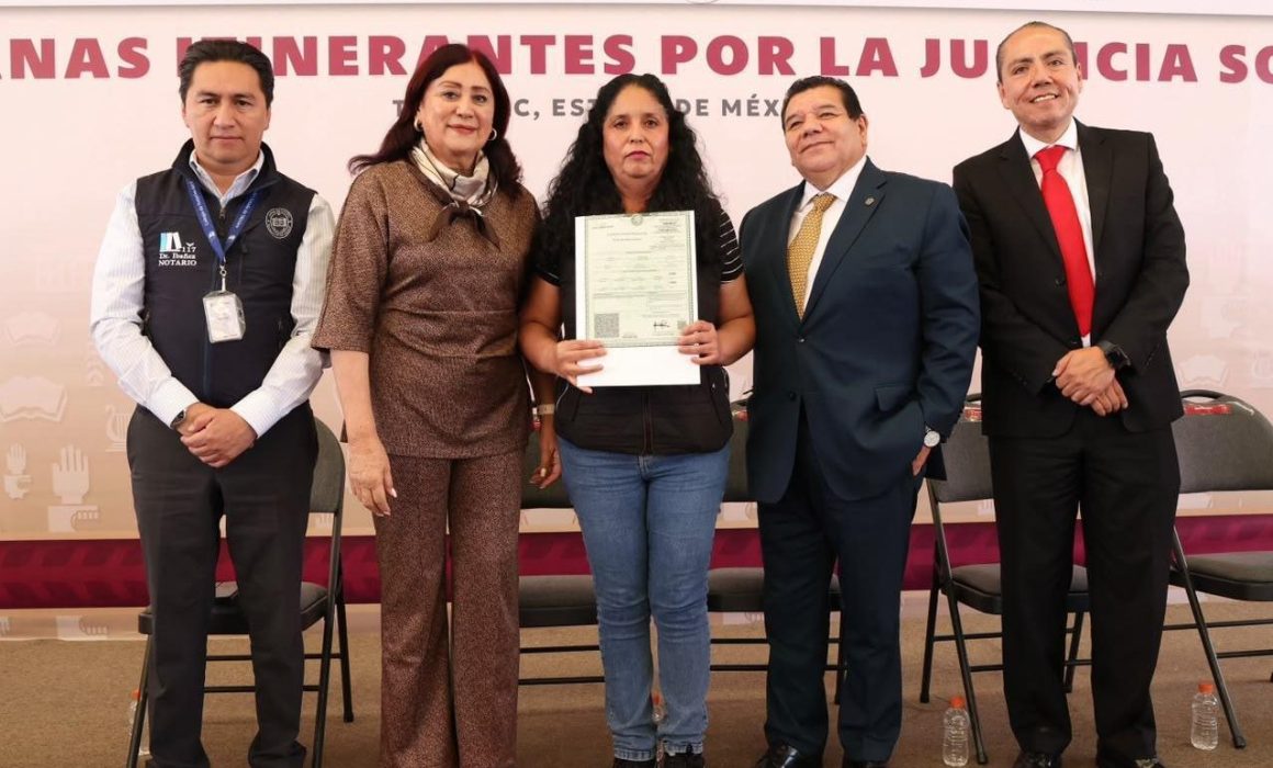 Acercan 19 módulos de justicia social a familias de Tecámac